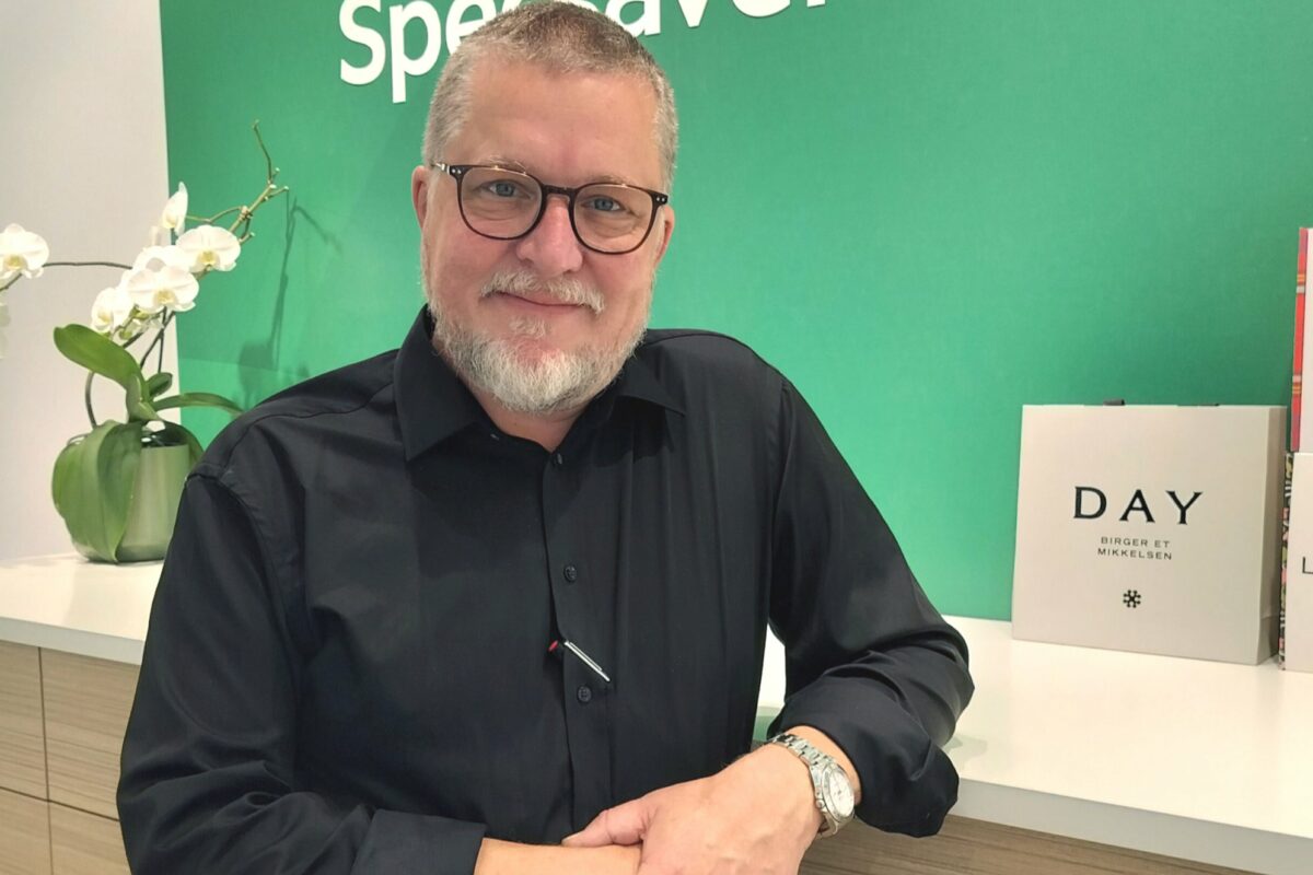 Halvstudert gitarist ble Årets leder i Specsavers